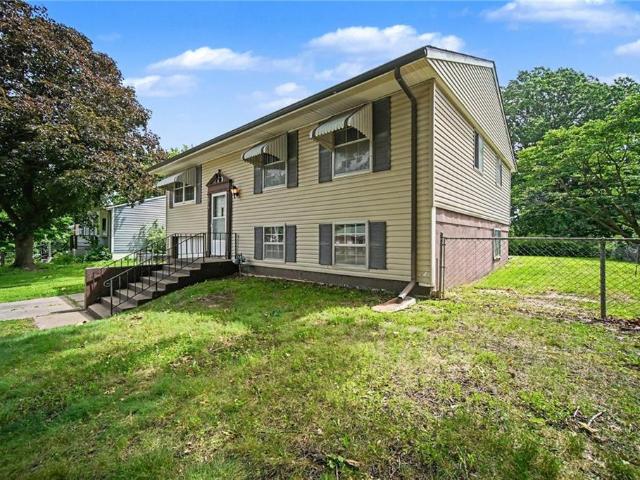 2315 Cardinal Lane
