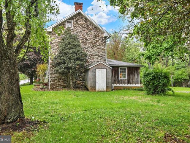 2315 Strasburg Road