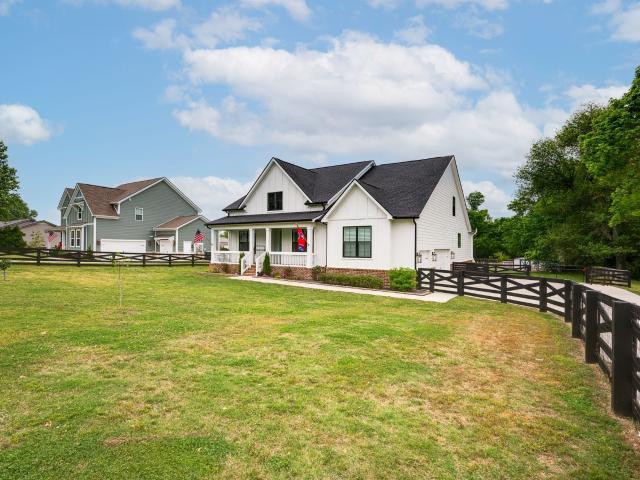 2315 Zion Rd