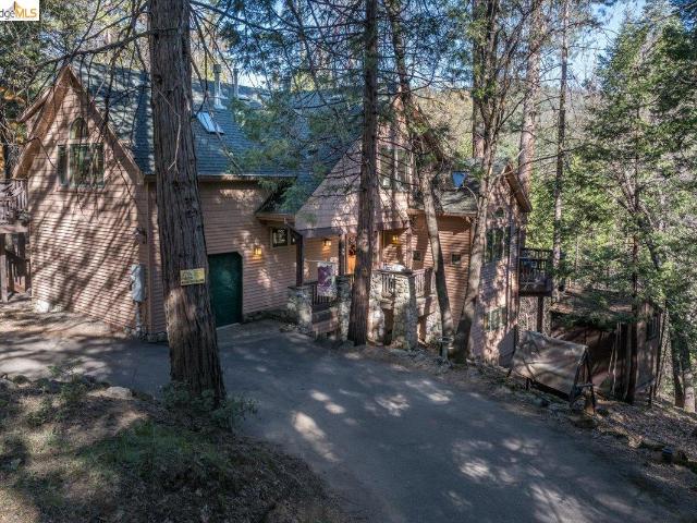 23160 Mark Twain Dr