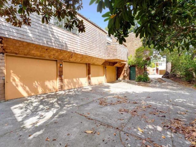 2316 Blake St A