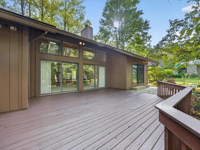 2317 E Linden Hill Drive