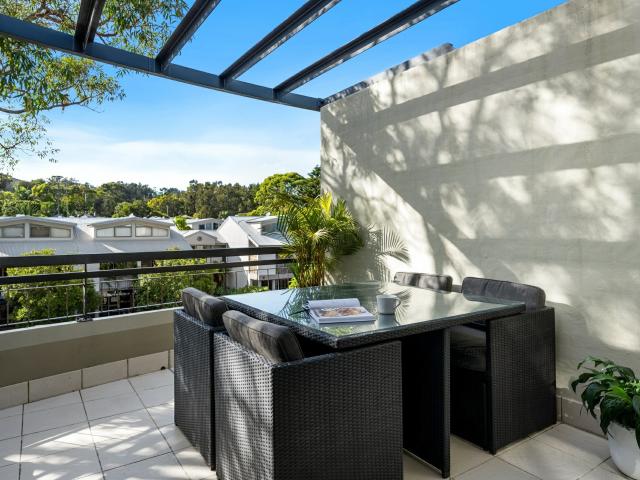 23/17 19 old barrenjoey road avalon beach nsw apartment for rent lj hooker