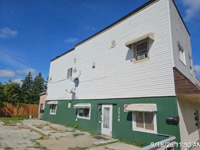 2319 N Michigan Avenue
