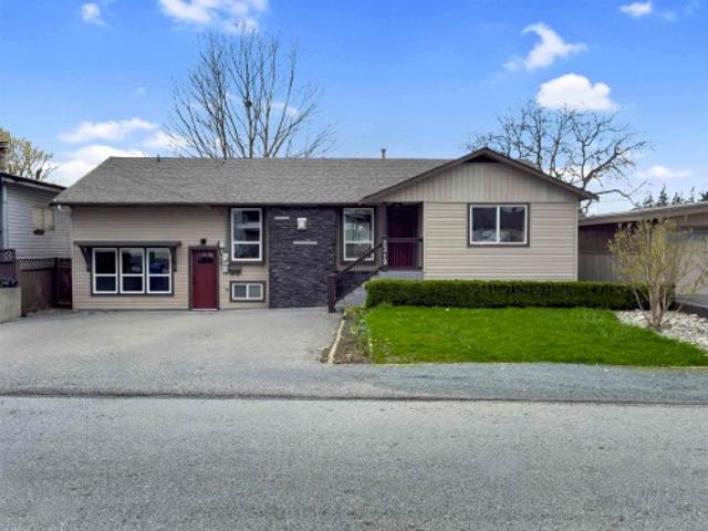2319 Hemlock Street, Abbotsford, BC, V2T 3A1 house for sale | Listing ID R3108 | Royal LePage