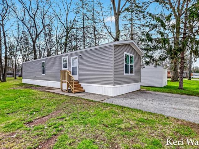 2310 Cherry Rd, Twin Lake, MI 49457