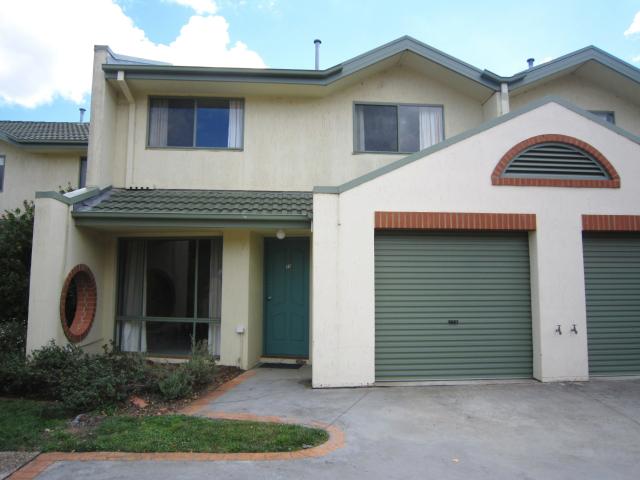23/10 Federal Highway Watson ACT Townhouse for Rent LJ Hooker