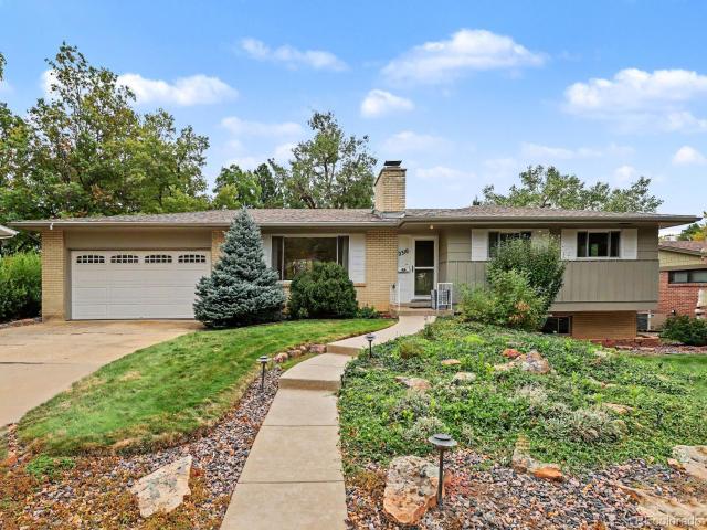 2310 Kenwood Drive