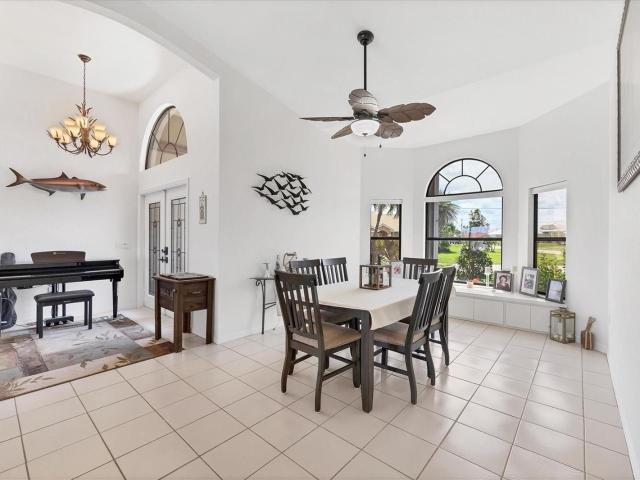 2310 via venice, punta gorda, us, fl