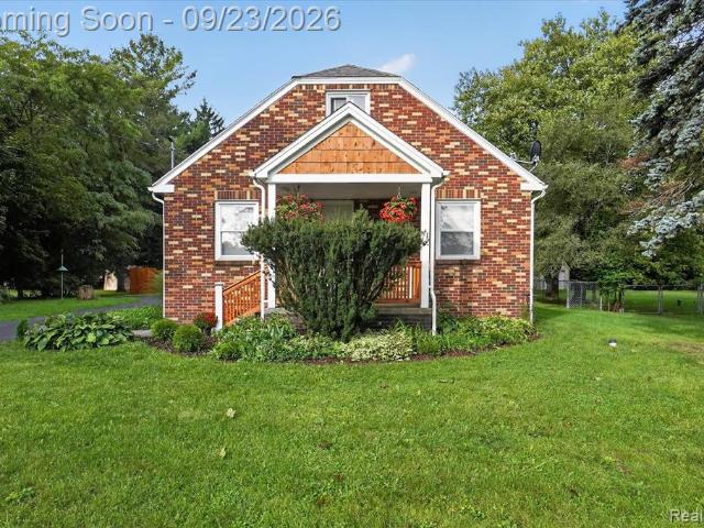 2311 N Genesee Road