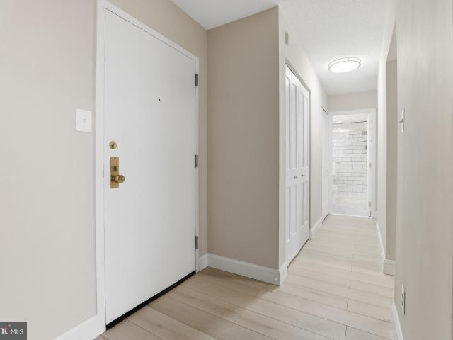 2311 Pimmit Dr, Unit 603, Falls Church, VA 22043 | MLS #VAFX2293