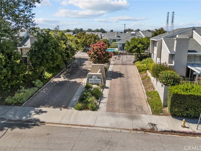 23121 Yvette Ln, Valencia, CA 91355 | MLS #SR26065