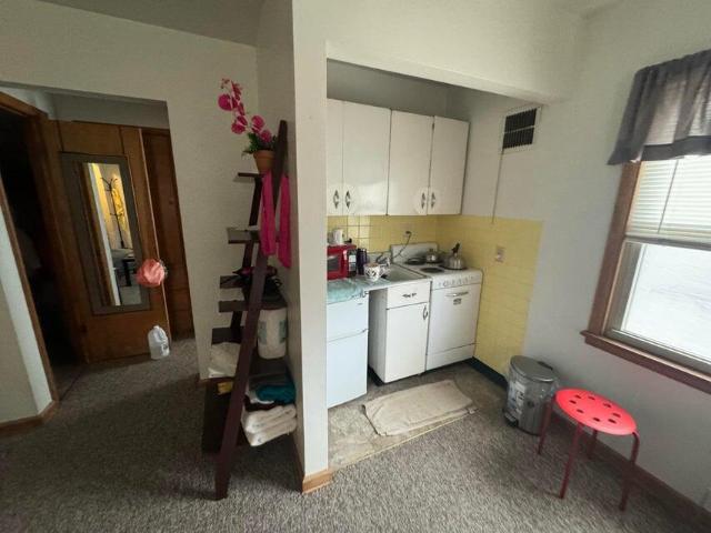 2312 N 71st St, Wauwatosa, WI 53213 | MLS #1946