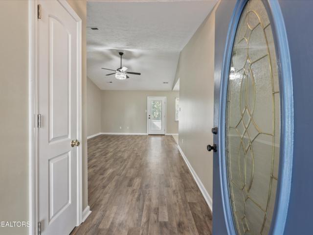 2312 Bainbridge Way