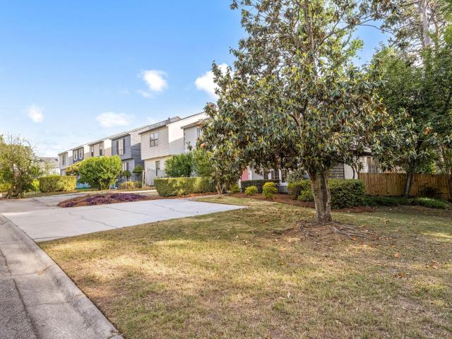 2312 Creekview Drive