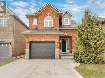 House for sale in Halton - Patio, Parking