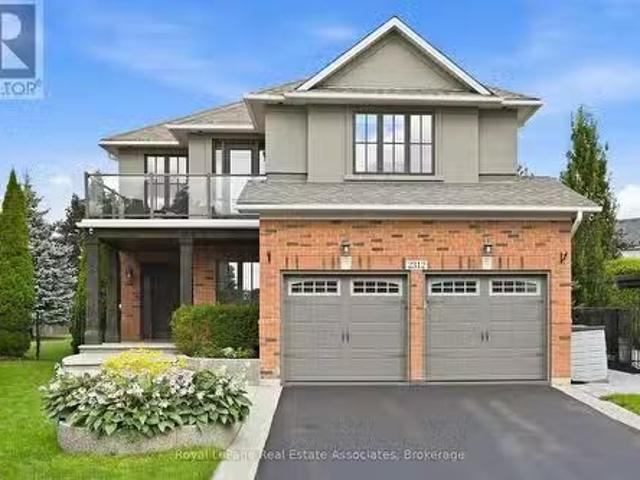 2312 Ridgeview Court, Burlington, ON, L7M 4N5 house for sale.