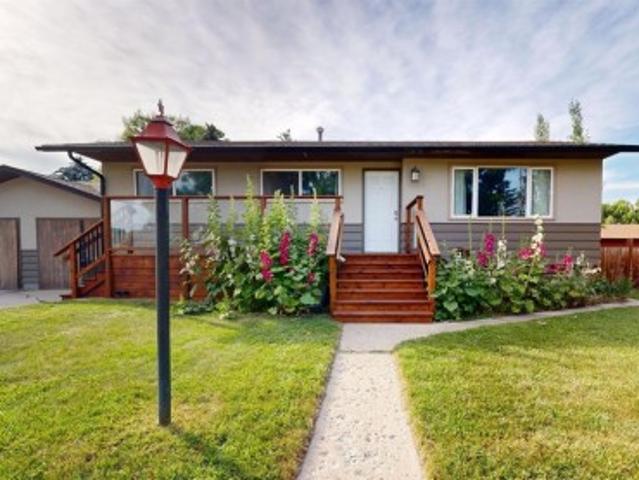 2312 18 Street, Nanton, AB, T0L 1R0 house for sale | Listing ID A2330 | Royal LePage