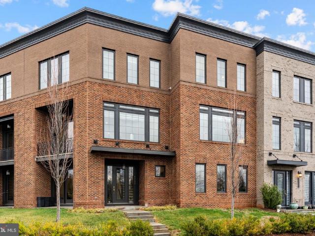 23132 Brooksbank Square
