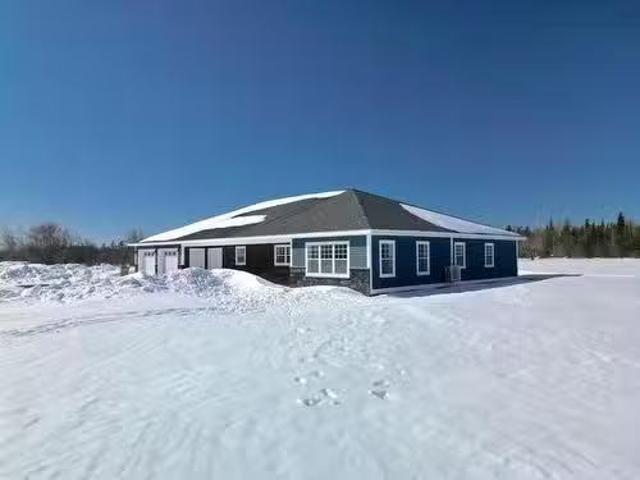 2313 Davidson Street, Forest Hill, NS, B4P 2R1 house for sal.
