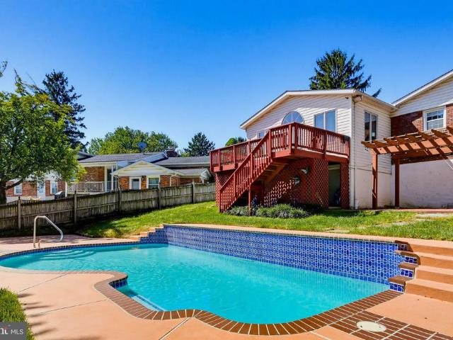 2313 Harcroft Road