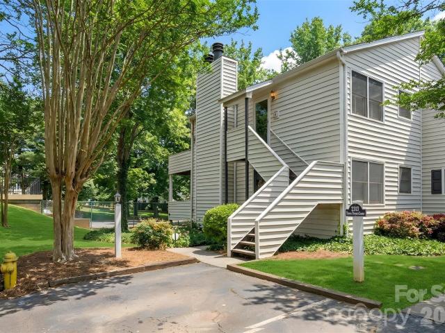2313 Terra Stone Ct, Winston Salem, NC 27103 | MLS #4351