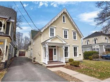 231 Church St, Fredericton, NB, E3B 4E2 Luxury House for sale | Listing ID NB139624 | Royal LePage Carriage Trade Luxury Properties