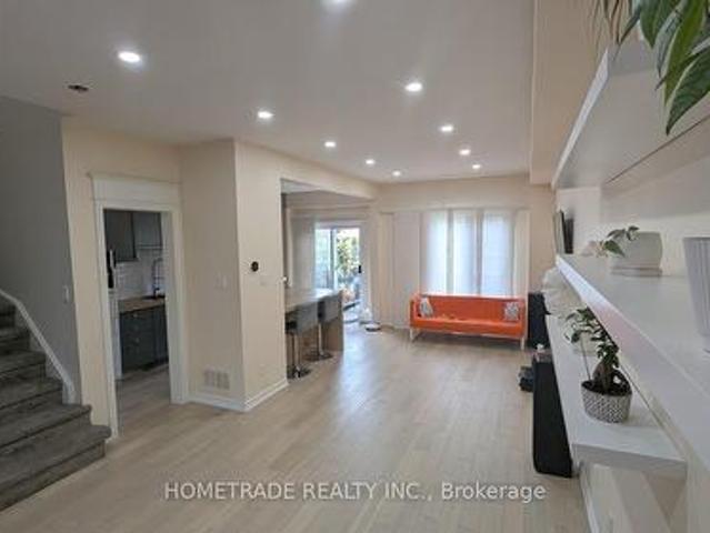 231 Denise Circle, Newmarket, ON, L3X 2K2 house for sale | Listing ID N13827 | Royal LePage