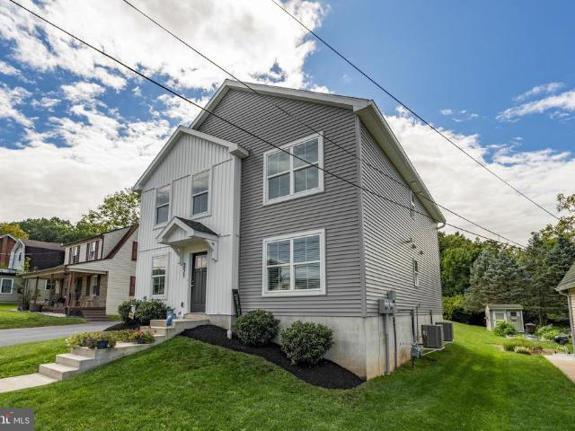231 E Fulton Street