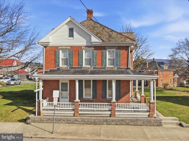 231 Fairview Avenue W