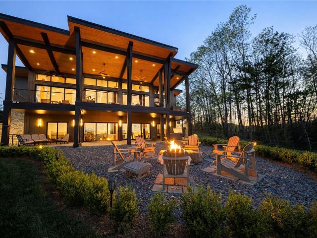 231 Keowee Turtlehead Road