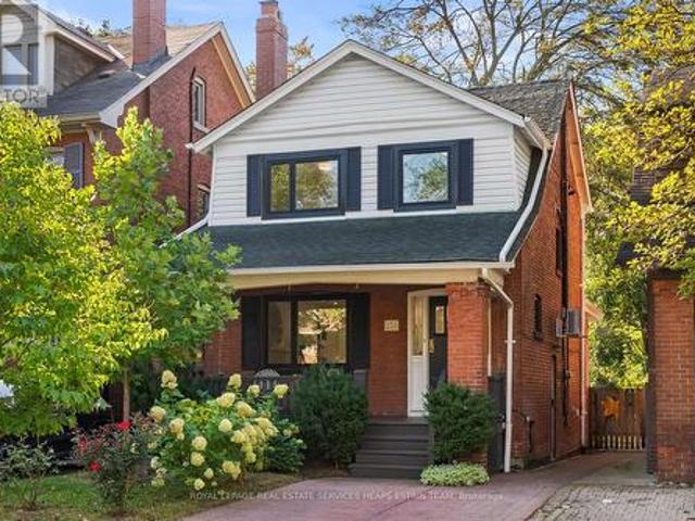 231 Heath Street E, Toronto, ON, M4T 1T1 house for sale | Listing ID C13784 | Royal LePage