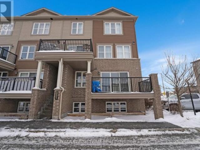 231 Infusion Private, Ottawa, ON, K2J 5X2 townhouse for sale | Listing ID X13764 | Royal LePage