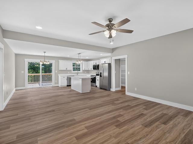 231 Lakeland Drive