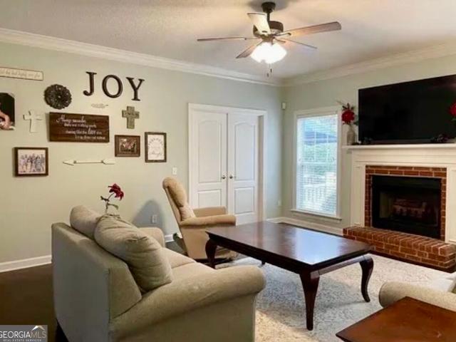 231 Sandspur Lane