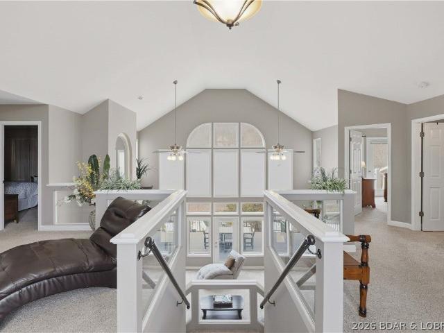 231 Ridgewood Dr, Lake Ozark, MO