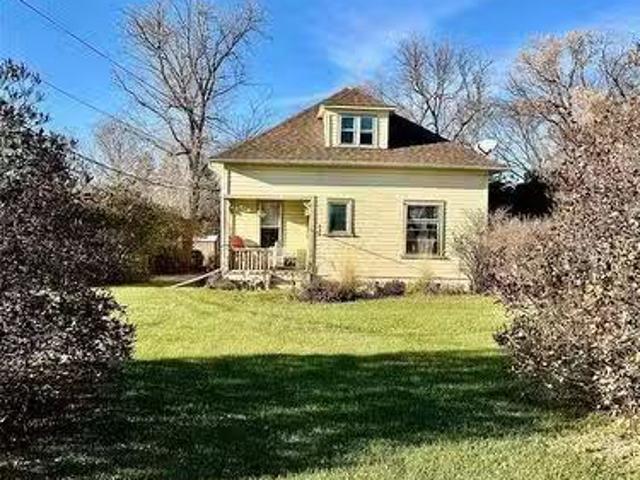 231 Russell Street, Binscarth, MB, R0J 0G0 house for sale L.