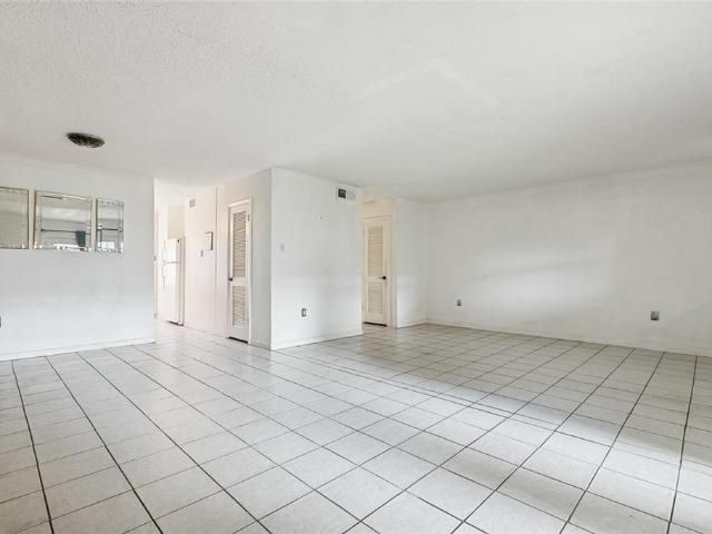 231 Wright Ave Avenue # E