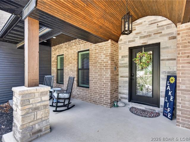 231 Via Appia Drive
