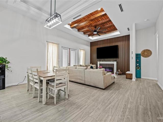 23247 Uresti Road