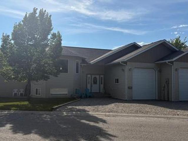 2324 1St Street, Cranbrook, BC, V1C 4N8 house for sale | Listing ID 10393 | Royal LePage
