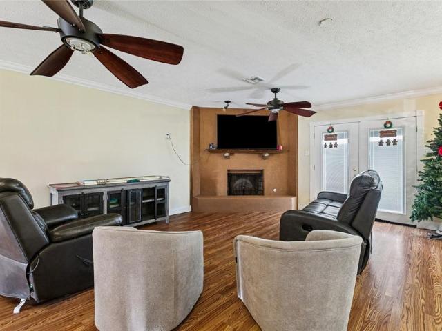 2325 River Queen Drive