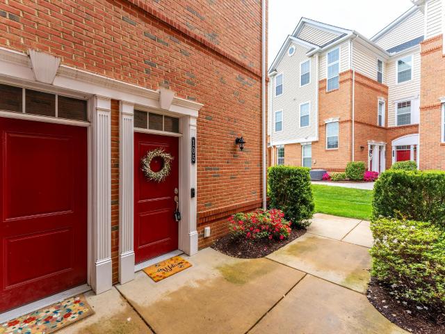 23266 Southdown Manor Terrace # 105