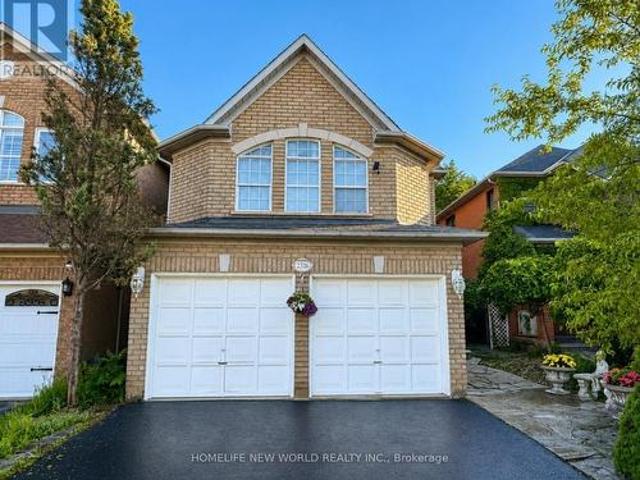 2326 Yorktown Circle, Mississauga, ON, L5M 5Y2 house for sale | Listing ID W13708 | Royal LePage