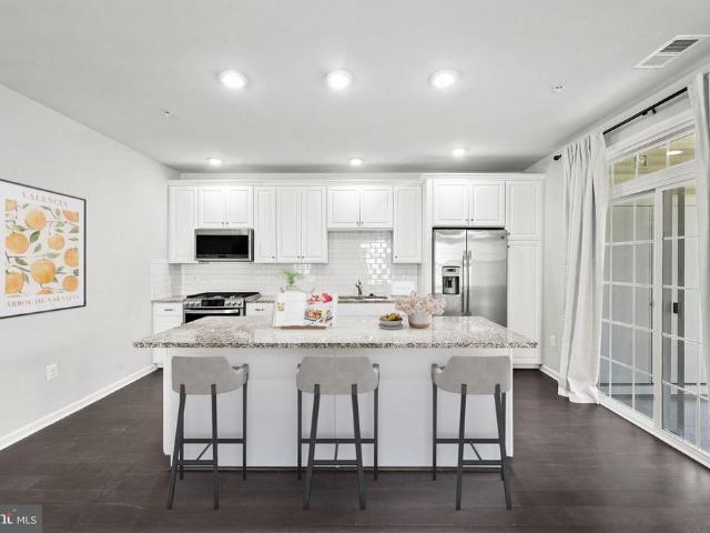 23275 Milltown Knoll Square # 118