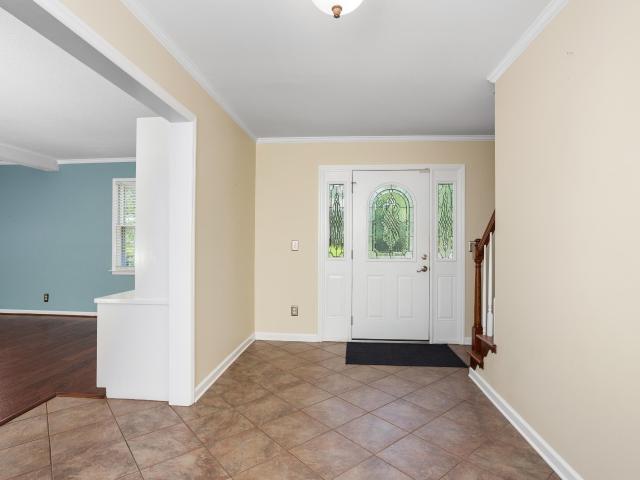 2327 Ridgeview Road