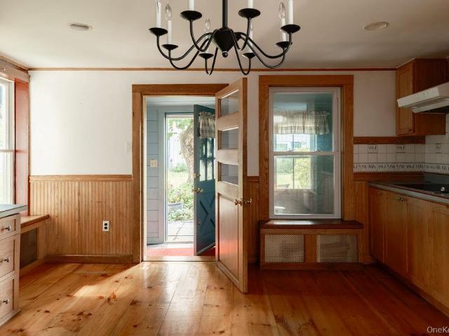 2327 Salt Point Turnpike