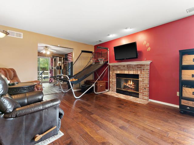 2328 Deerpath Drive W