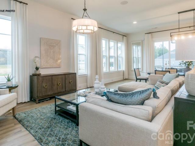 2329 Tulip Blossom Lane