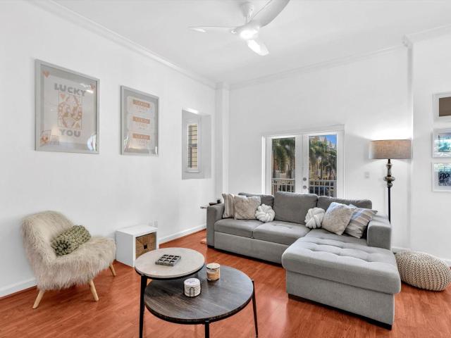 2329 Vintage Drive, Lighthouse Point, FL